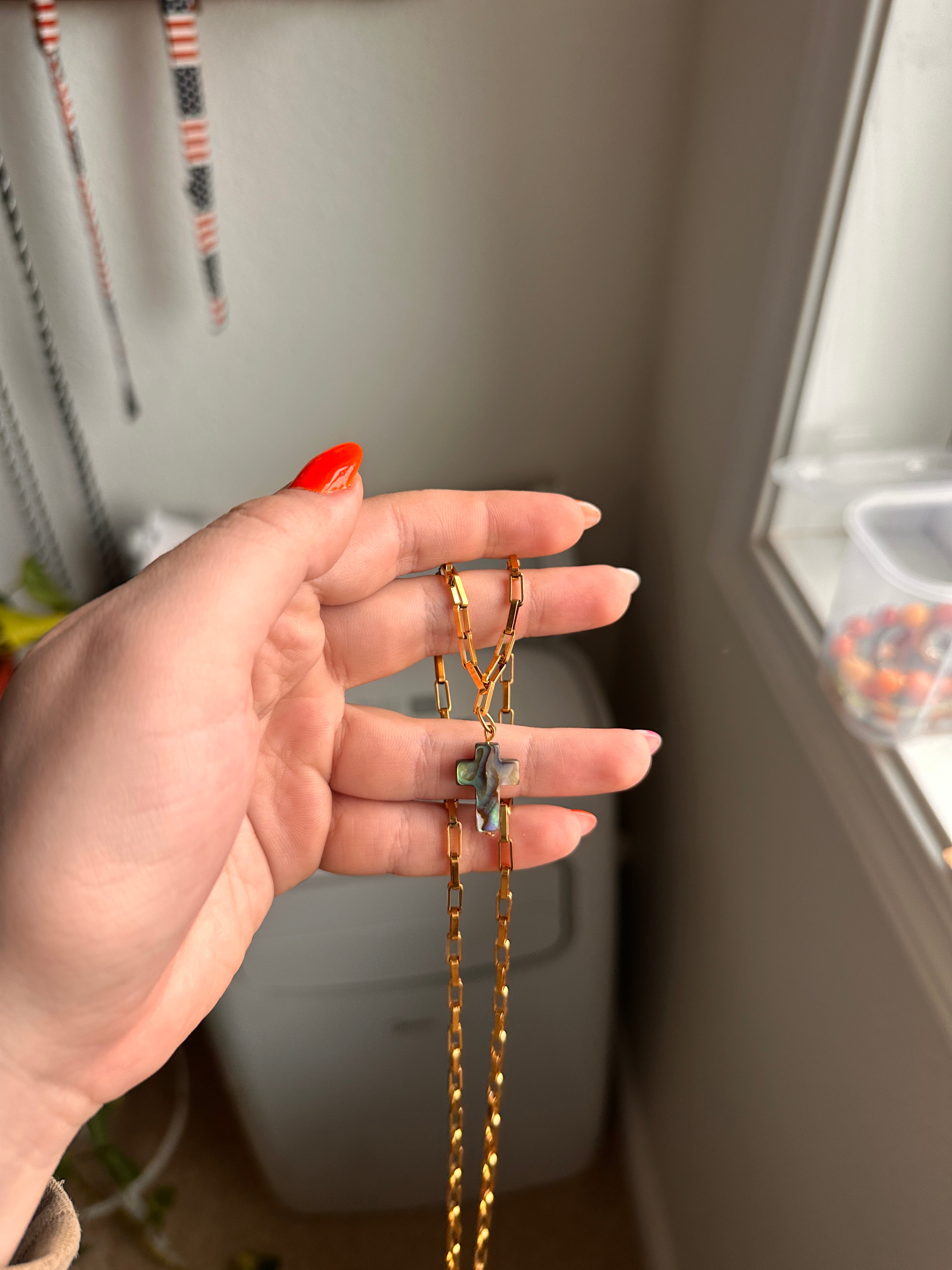 Golden Chain and Cross | 21 Inches