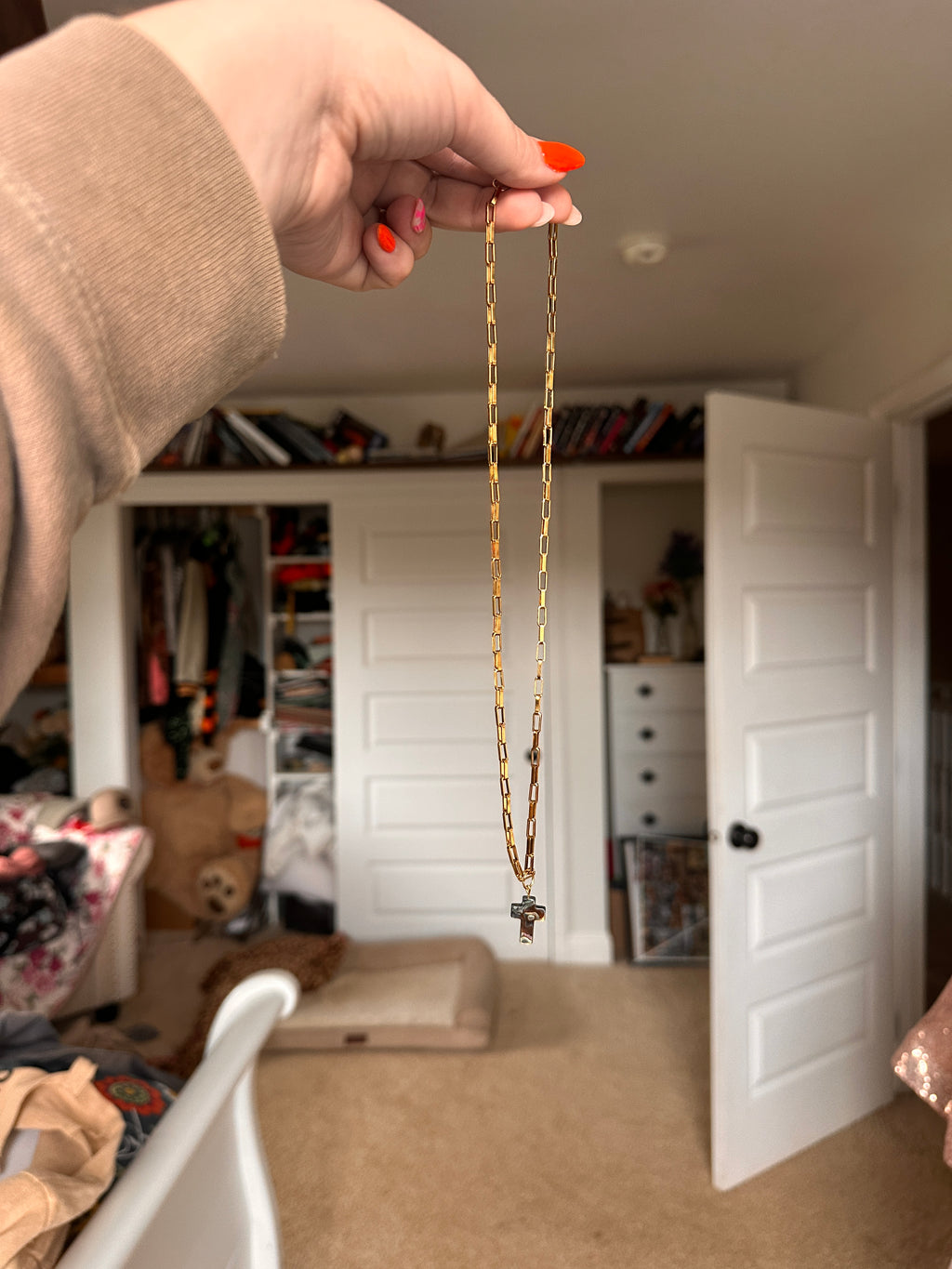 Golden Chain and Cross | 21 Inches