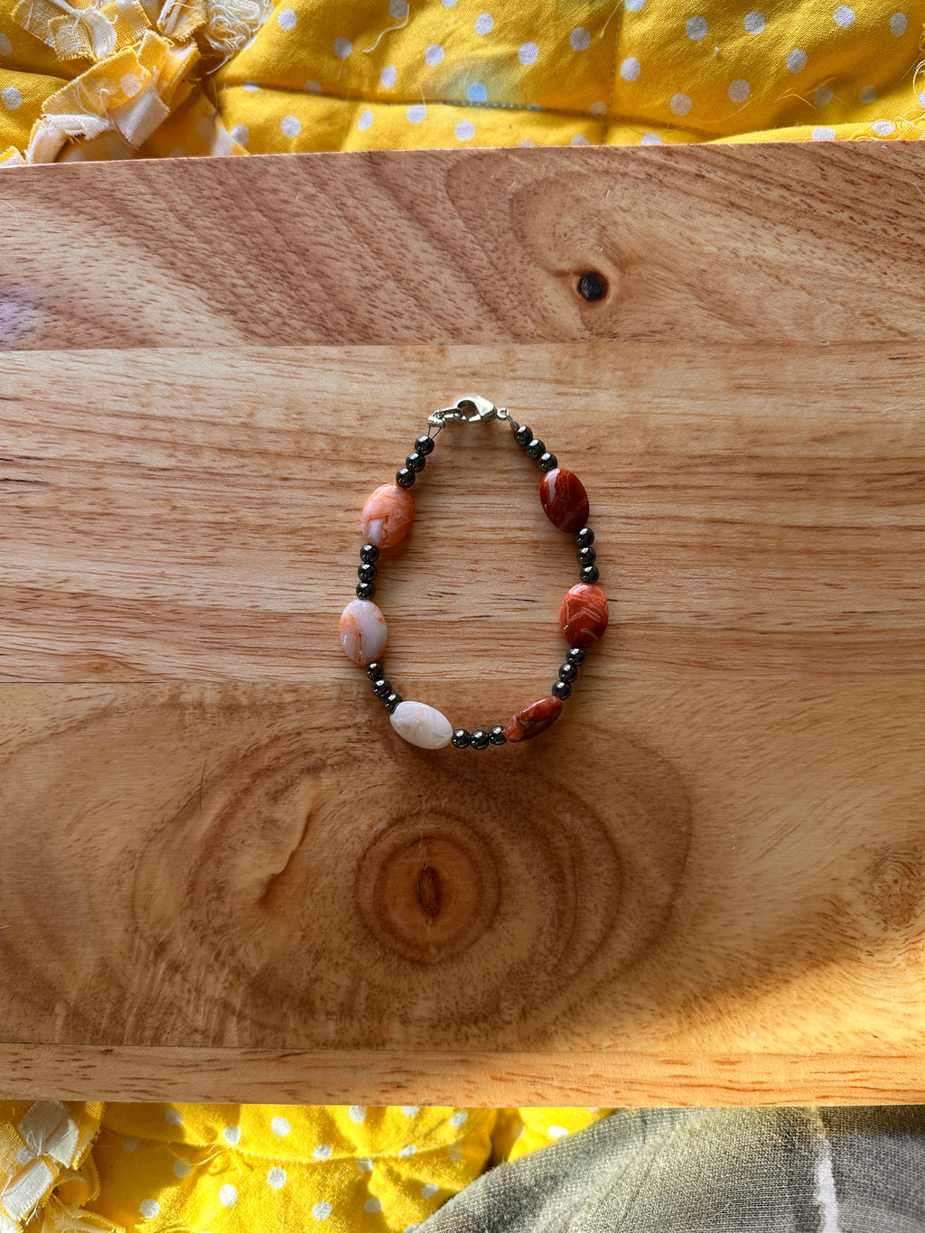 Agate Bracelet 7"